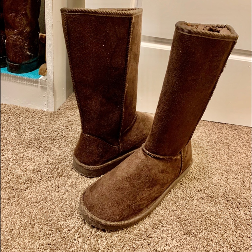 Beautiful Chocolate Brown Boots